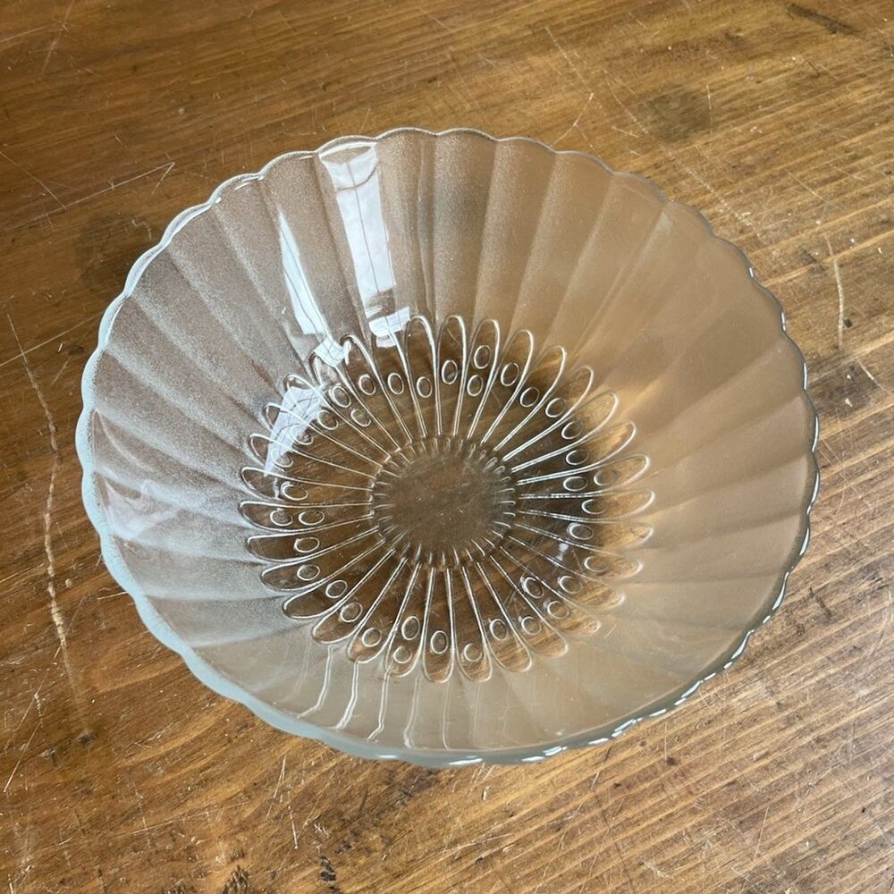 Vintage Clear Pressed Glass Bowl Daisy Sunburst Base Fluted Panels Scalloped
